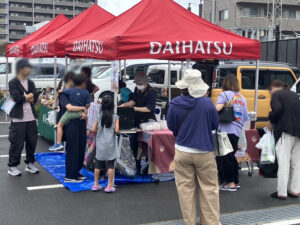 ありがとう焼うどんの出店の様子　少し遠くから