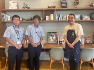 レンタルアート事例_岡山ダイハツ_倉敷中島店_アーティスト・下村良作